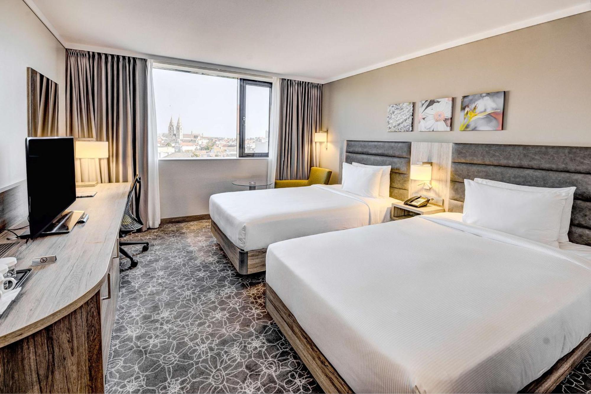 Hilton Garden Inn Wiener Neustadt Luaran gambar