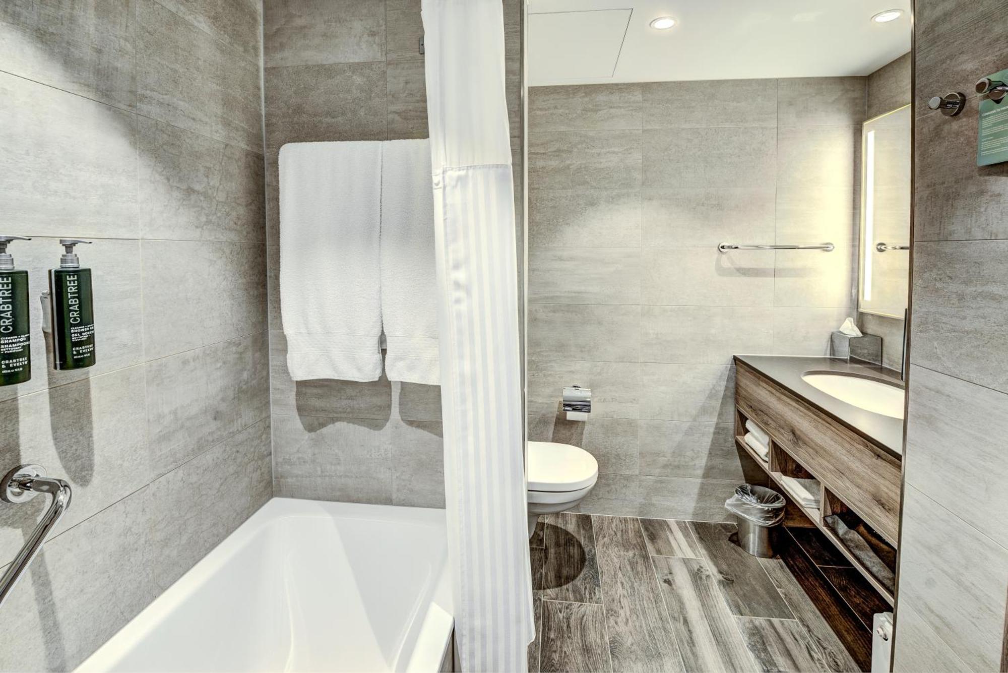 Hilton Garden Inn Wiener Neustadt Luaran gambar