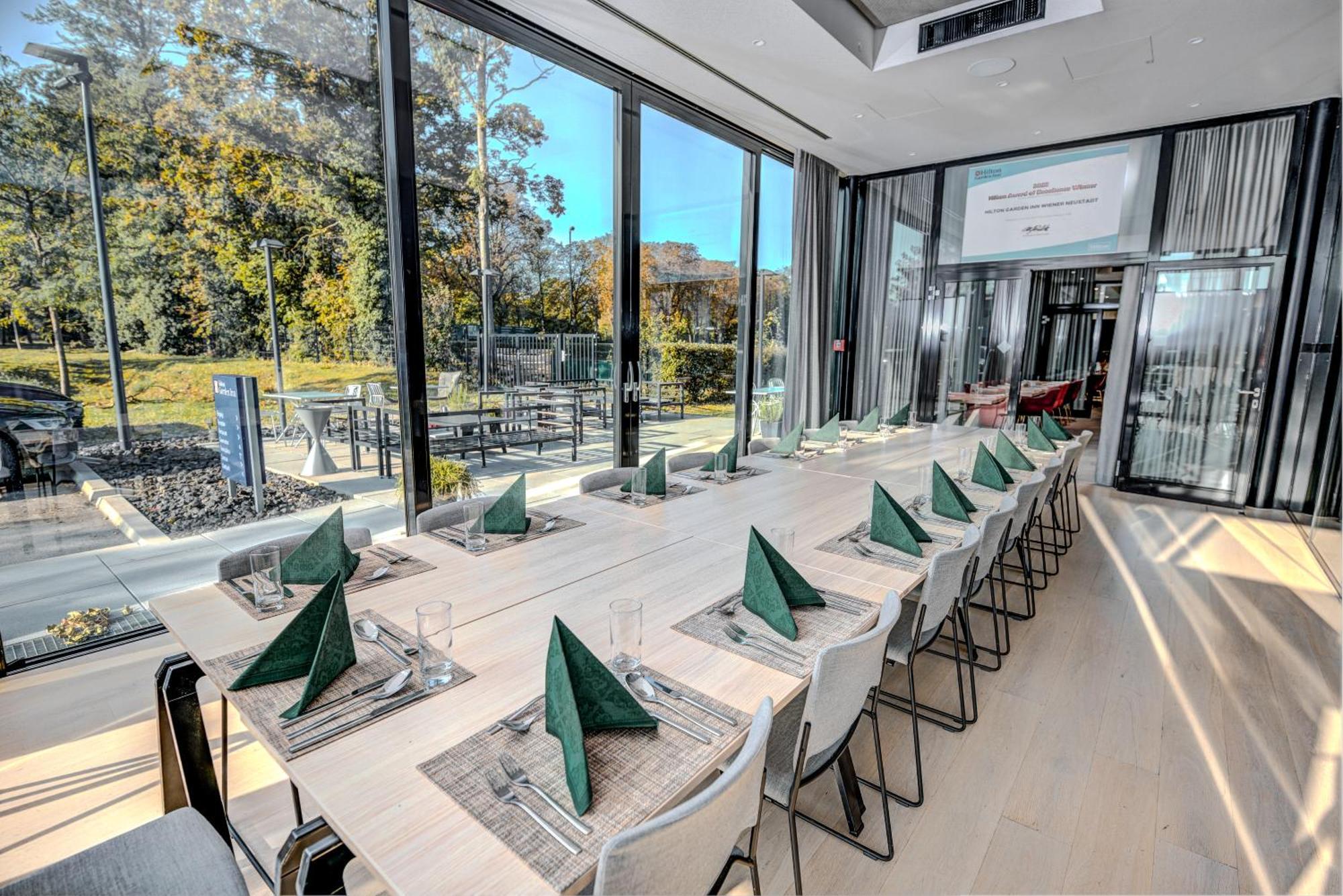 Hilton Garden Inn Wiener Neustadt Luaran gambar