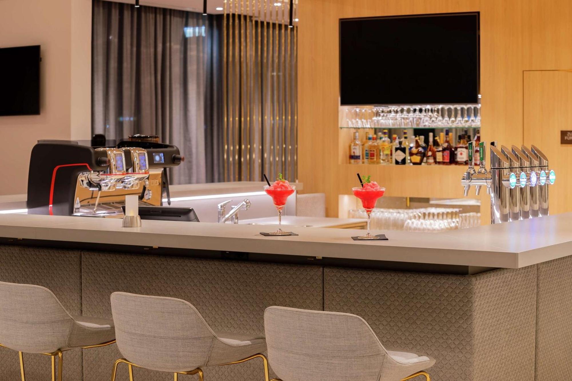 Hilton Garden Inn Wiener Neustadt Luaran gambar