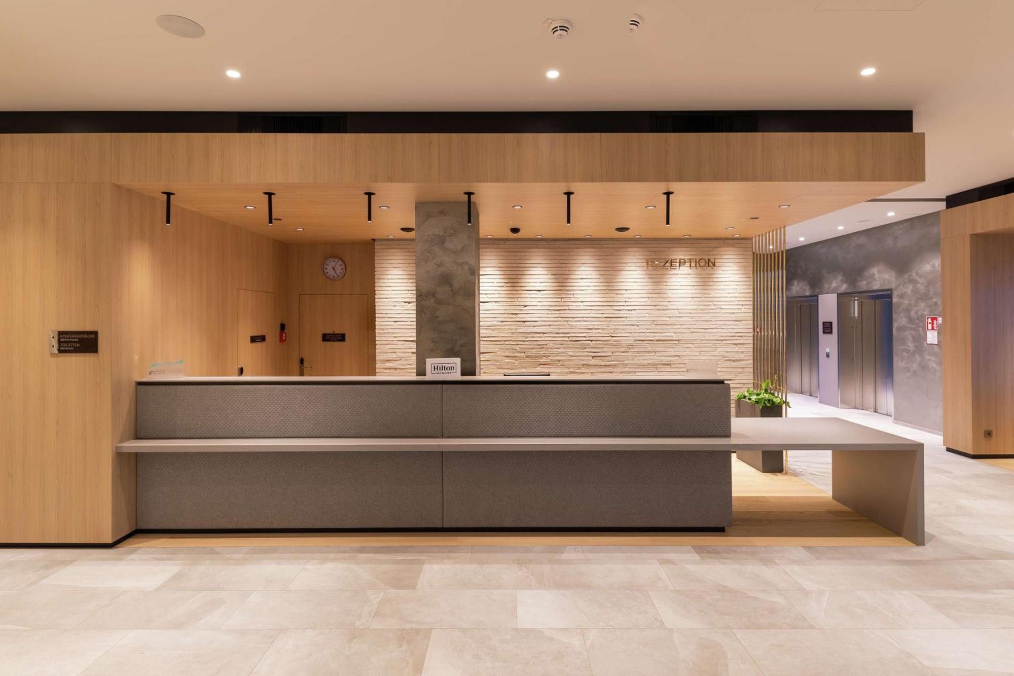 Hilton Garden Inn Wiener Neustadt Luaran gambar