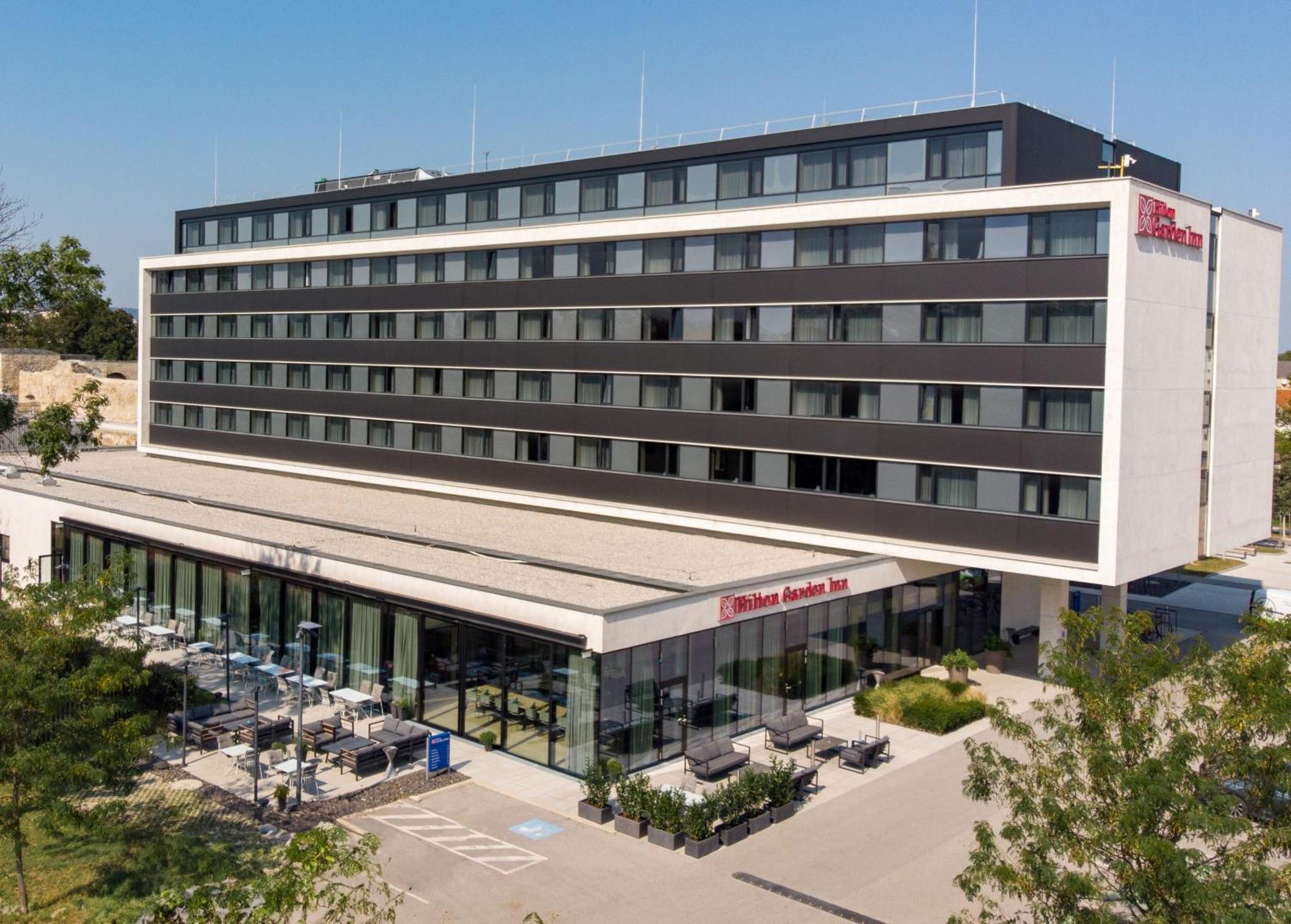 Hilton Garden Inn Wiener Neustadt Luaran gambar